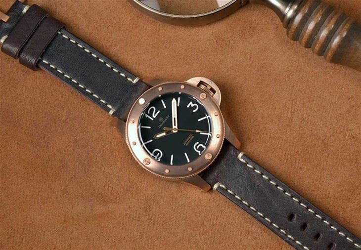 Man Russian Dive Watch